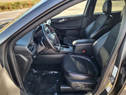 Used 2025 Ford Escape ST-Line Select AWD/4WD image 11
