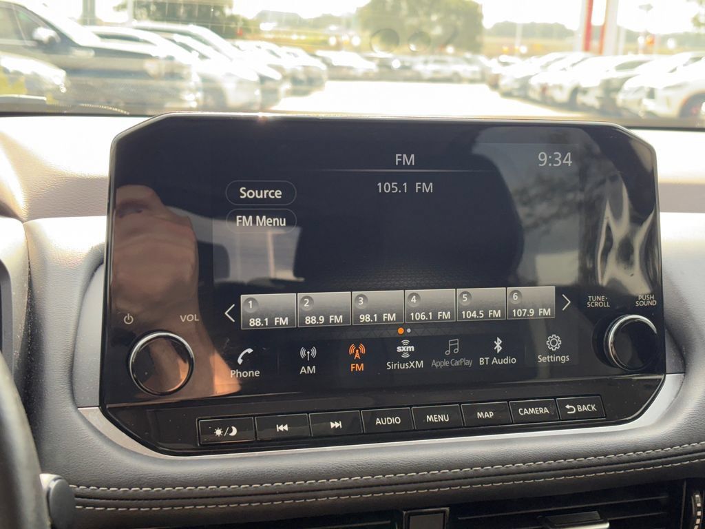 Certified 2023 Nissan Rogue SL w/ SL Premium Package FWD image 17
