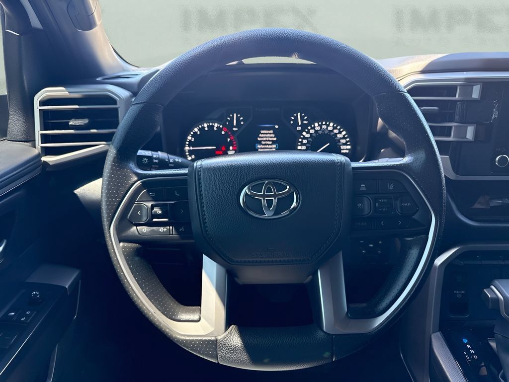 Used 2025 Toyota Tundra SR5 AWD/4WD image 12