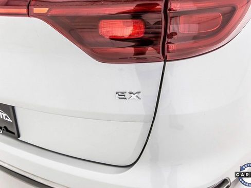 Used 2020 Kia Sportage EX image 11