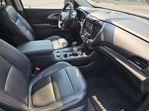 Used 2019 Chevrolet Traverse RS AWD/4WD image 10