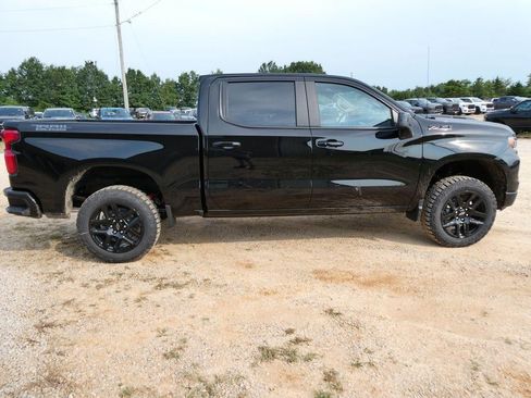 New 2026 Chevrolet Silverado 1500 LT Trail Boss w/ Convenience Package II AWD/4WD image 3