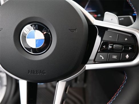 New 2026 BMW M440i Convertible image 23