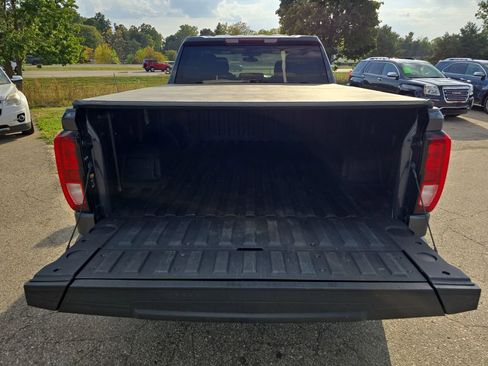 Used 2021 GMC Sierra 1500 SLE image 25