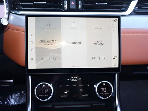 New 2024 Jaguar XF R-Dynamic SE image 22