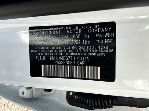 New 2026 Hyundai Elantra Sport FWD image 15