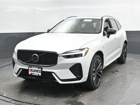 New 2026 Volvo XC60 T8 Ultra w/ Climate Package AWD/4WD image 5
