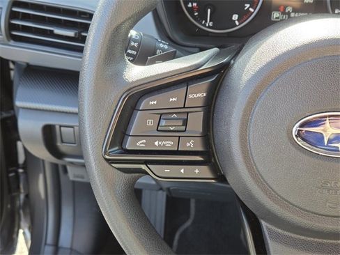 Used 2025 Subaru Crosstrek 2.0i Premium image 17