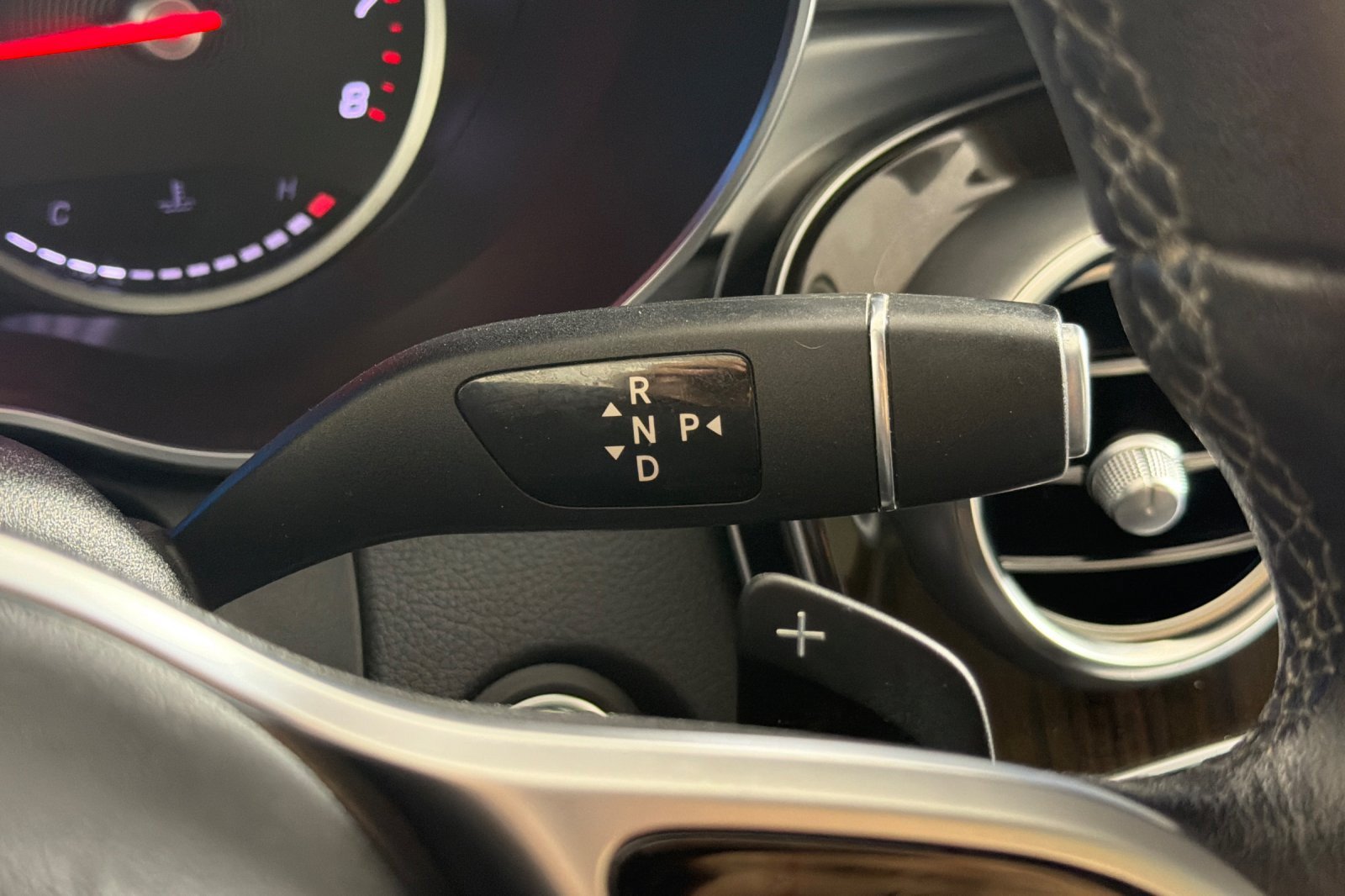 Used 2019 Mercedes-Benz C 300 Sedan image 19