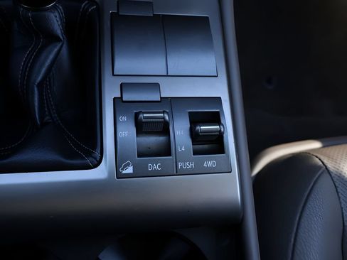 Used 2019 Lexus GX 460 Premium AWD/4WD image 24