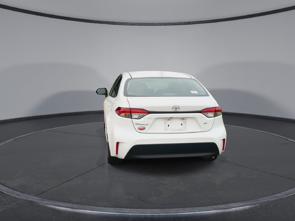 Used 2026 Toyota Corolla LE FWD image 7