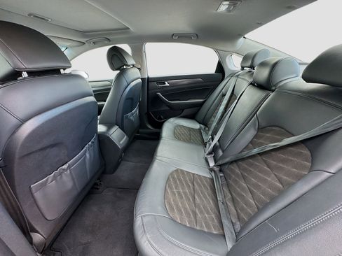 Used 2017 Hyundai Sonata Sport w/ Value Edition Package 02 image 16