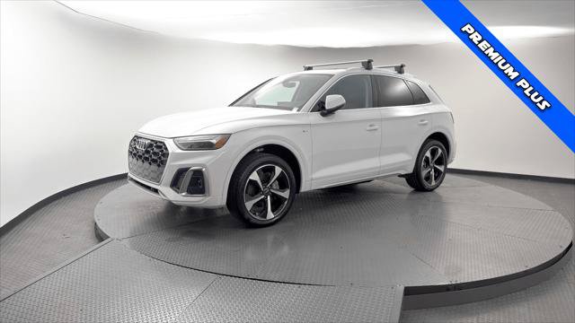 Used 2023 Audi Q5 2.0T Premium Plus w/ Premium Plus Package AWD/4WD image 2