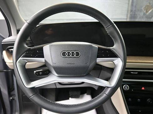 Certified 2025 Audi Q5 Premium Plus w/ Premium Plus image 24