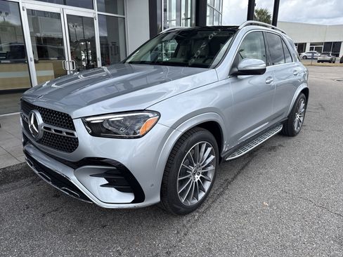 New 2026 Mercedes-Benz GLE 450 4MATIC image 1