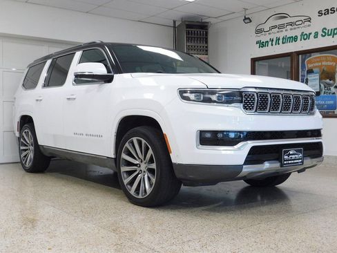 Used 2022 Jeep Grand Wagoneer Series II w/ Convenience Group III image 6