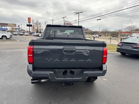 New 2025 Toyota Tacoma SR5 image 4