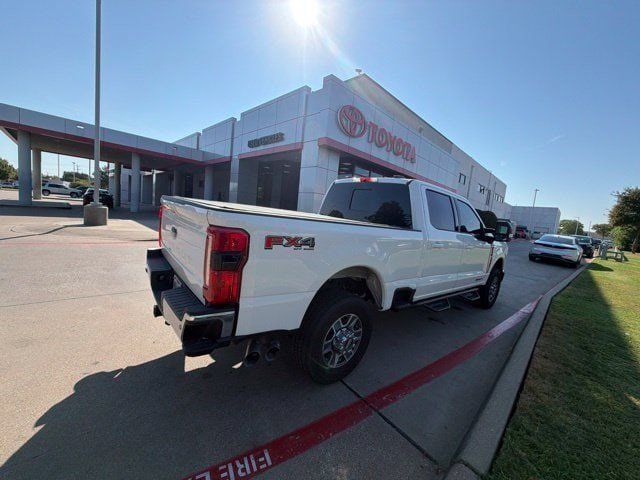 Used 2025 Ford F250 Lariat AWD/4WD image 4