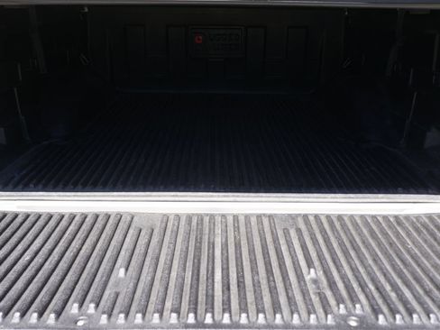 Used 2013 Ford F150 Platinum AWD/4WD image 4