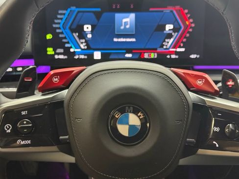 Used 2025 BMW M5 w/ Executive Package AWD/4WD image 27