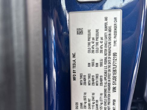 Used 2020 Tesla Model 3 Long Range image 29