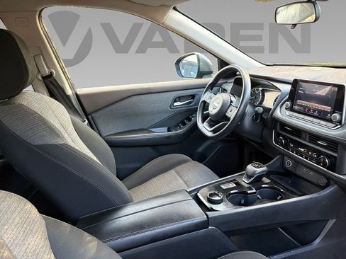 Used 2023 Nissan Rogue SV image 7