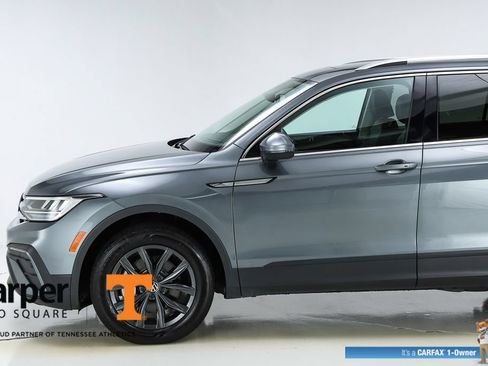 Used 2024 Volkswagen Tiguan SE w/ Panoramic Sunroof Package FWD image 42
