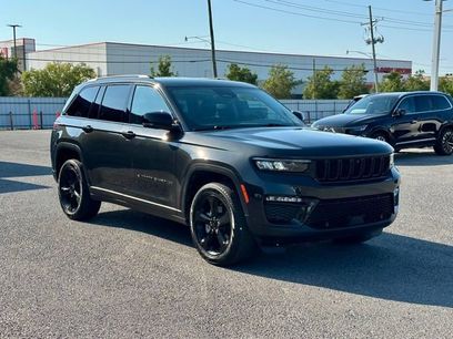 Certified 2023 Jeep Grand Cherokee Limited w/ Luxury Tech Group II