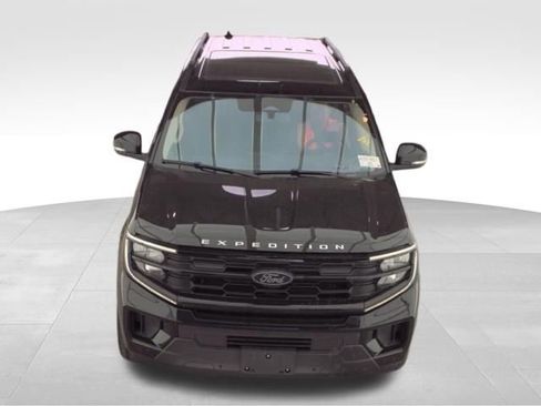 Used 2025 Ford Expedition Max Active image 2
