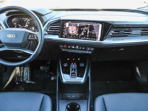 Used 2025 Audi Q4 e-tron Premium w/ Convenience Package image 13