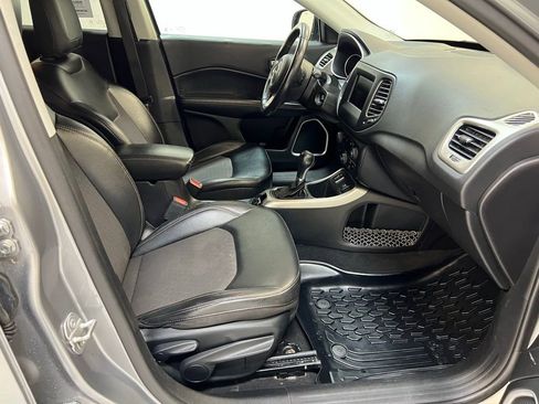 Used 2019 Jeep Compass Latitude w/ Popular Equipment Group image 30