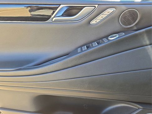 Used 2023 Genesis G80 2.5T image 19