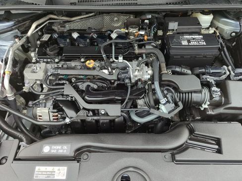 Used 2025 Toyota Corolla SE FWD image 22