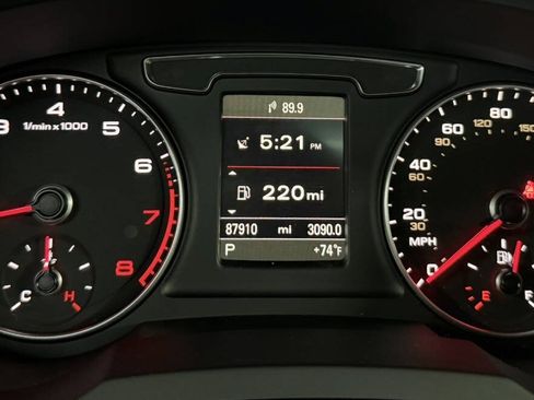 Used 2016 Audi Q3 2.0T Premium Plus w/ Technology Package AWD/4WD image 13
