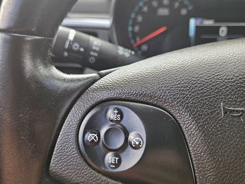 Used 2019 Chevrolet Impala LT FWD image 11