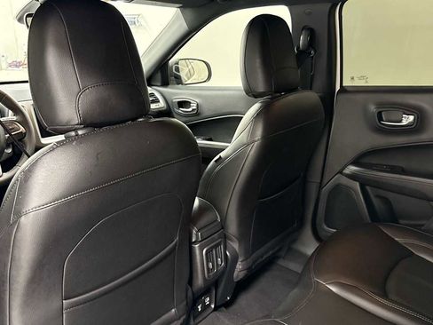 Used 2021 Jeep Compass Latitude image 25