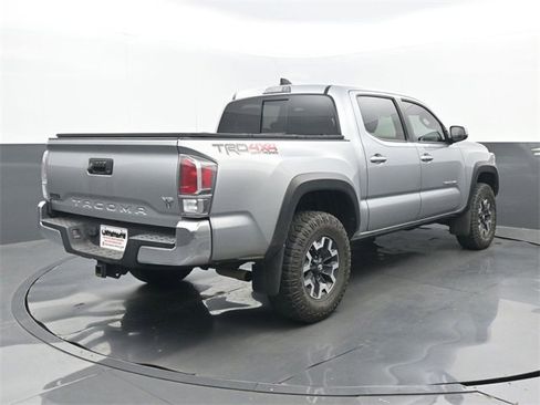Used 2023 Toyota Tacoma TRD Off-Road image 6