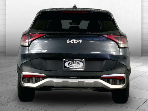 Used 2025 Kia Sportage LX AWD/4WD image 3