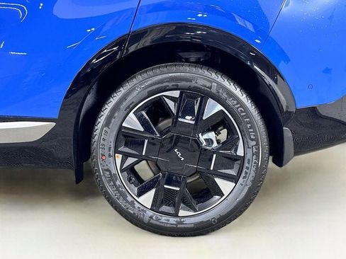 New 2026 Kia Sportage SX AWD/4WD image 32