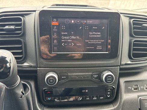 Used 2022 RAM ProMaster 2500 FWD image 19