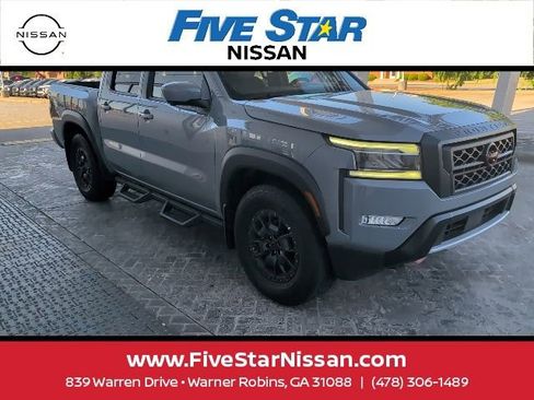 Used 2023 Nissan Frontier Pro-X w/ Pro-X Premium Package image 2