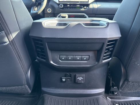 Used 2024 Toyota Tundra Platinum image 28