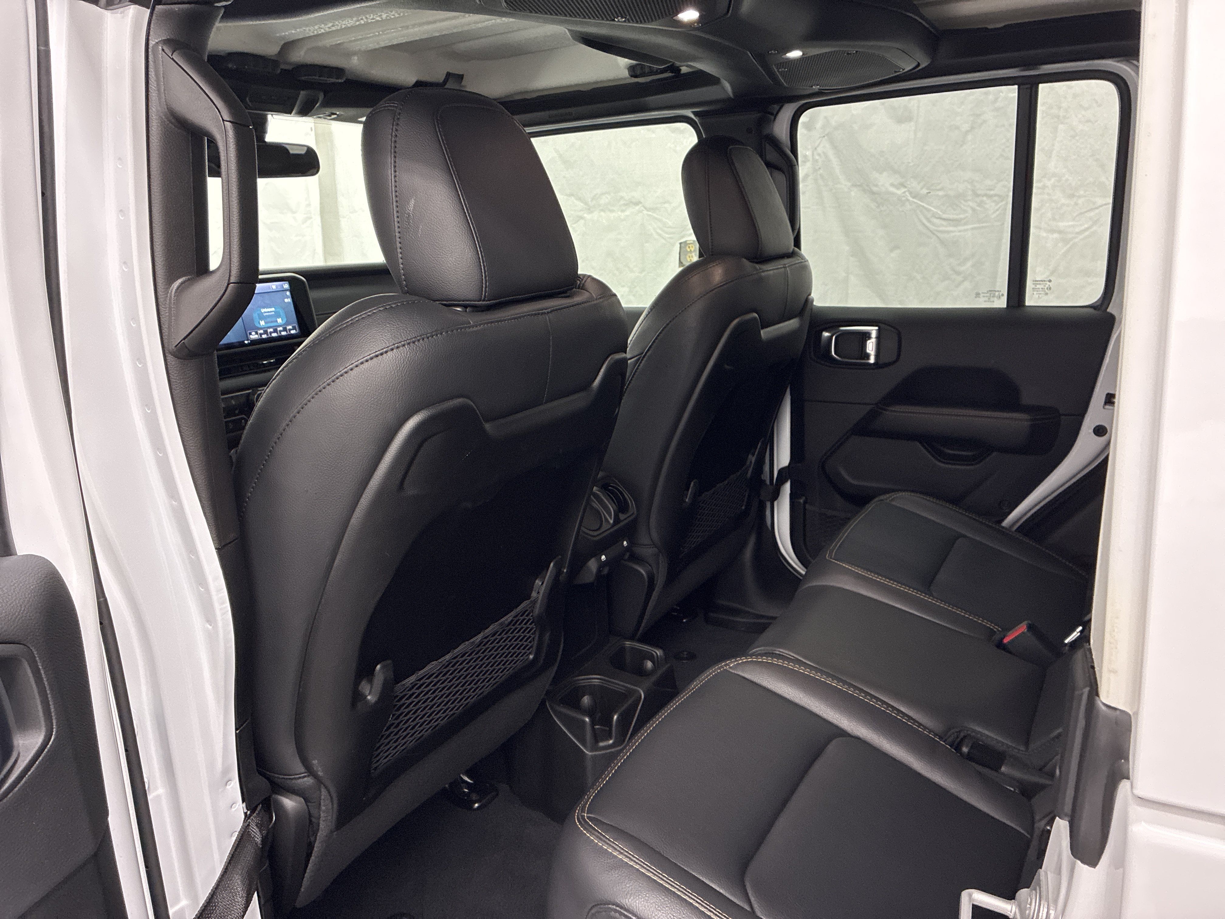Certified 2025 Jeep Gladiator Sport AWD/4WD image 14