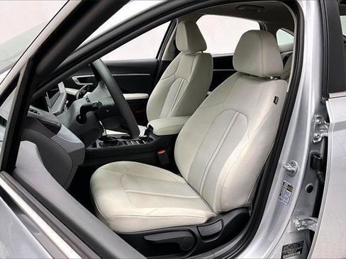 New 2025 Hyundai Sonata SE image 24