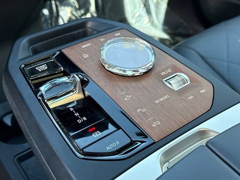 Certified 2023 BMW iX M60 AWD/4WD image 28