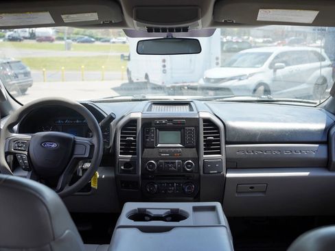 Used 2018 Ford F450 XL w/ Power Equipment Group RWD image 11