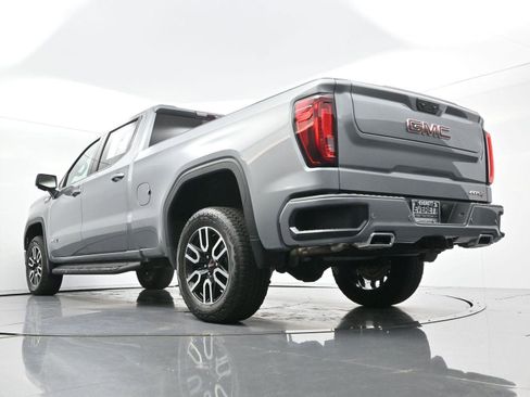 Used 2025 GMC Sierra 1500 AT4 w/ AT4 Premium Package AWD/4WD image 50