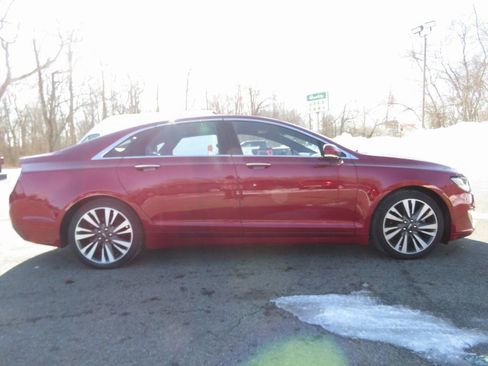 Used 2019 Lincoln MKZ Reserve image 4