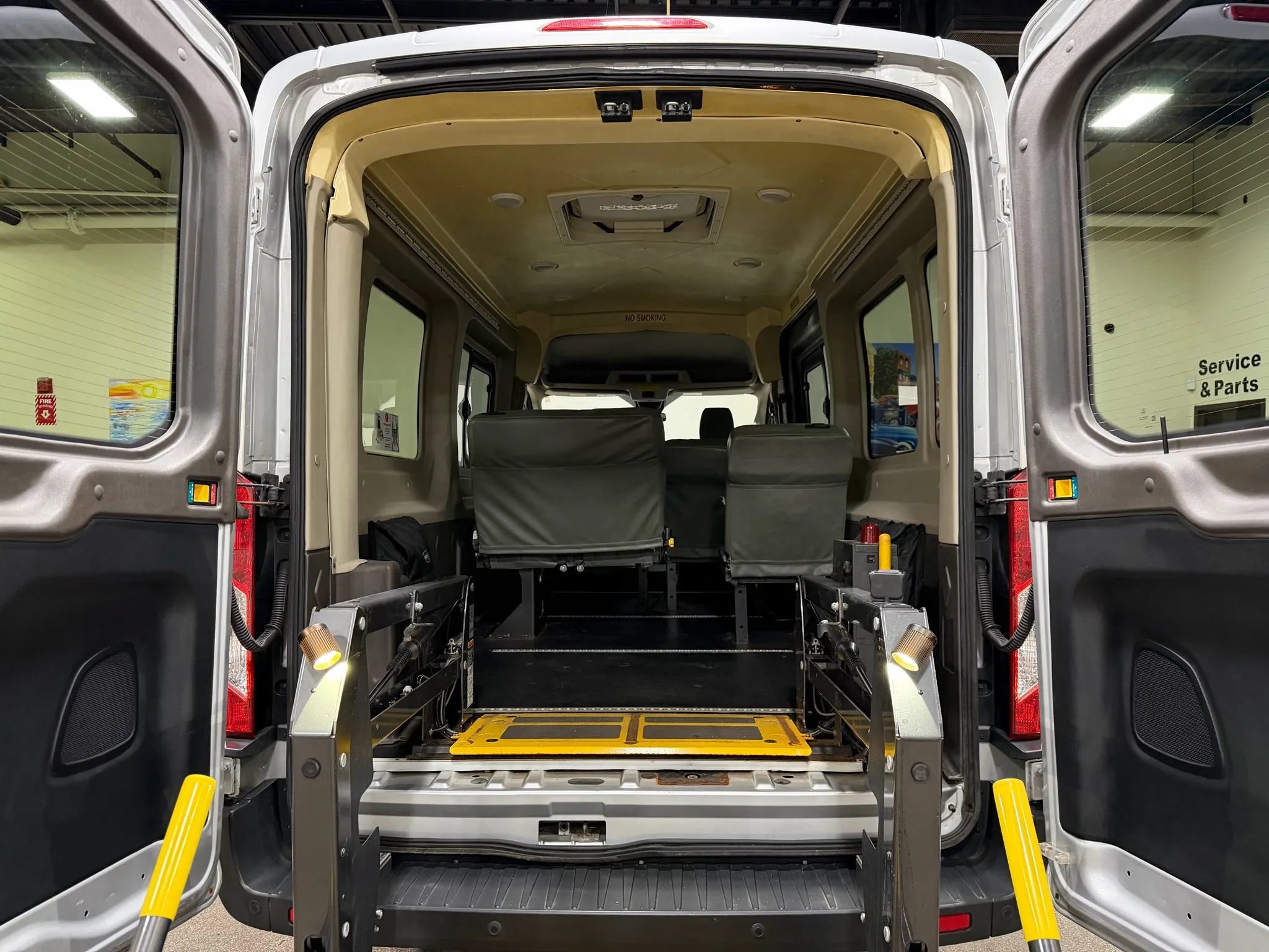 Used 2015 Ford Transit 250 148 Medium Roof RWD image 47