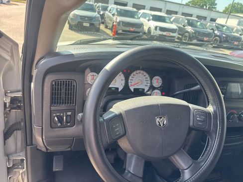 Used 2004 Dodge Ram 1500 Truck SLT w/ Quad Cab Value Group RWD image 18